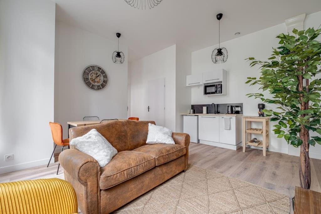 Grand Appartement «  City » Spacieux Et Moderne Сент Етиен Екстериор снимка