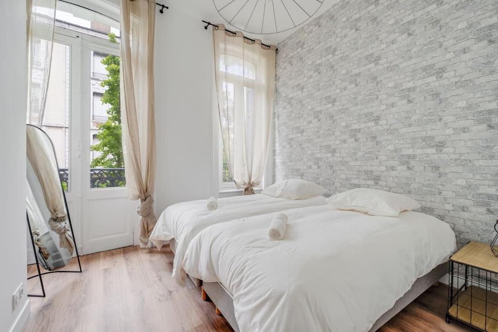 Grand Appartement «  City » Spacieux Et Moderne Сент Етиен Екстериор снимка